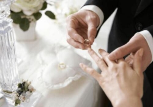重慶婚外情調(diào)查取證：疑愛答情感課堂：【你說你厭倦了我的無理取鬧，可我鬧是因為我感覺不到你的愛】_2