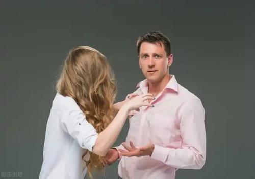重慶婚姻調(diào)查：疑愛答情感課堂：【挽回過程中男朋友態(tài)度好轉(zhuǎn)，接下來該怎么做？】_1